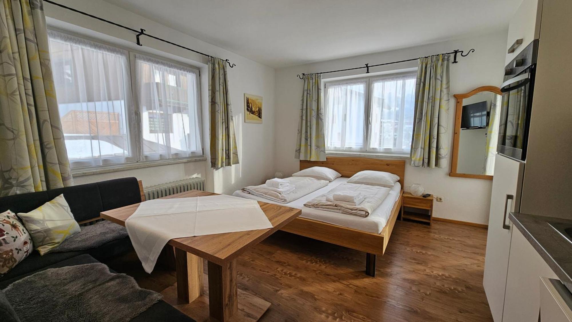 Haus Schiwelt Apartment Кирхберг ин Тирол Екстериор снимка